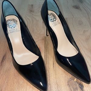 Vince Camuto Black Pumps
